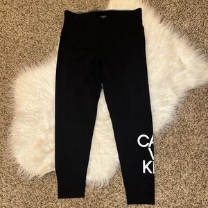 EUC Calvin Klein performance large stretch leggings.